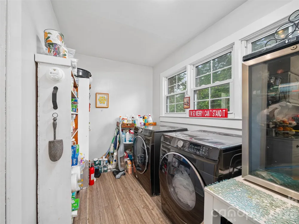 44 Hemlock Avenue Spruce Pine, NC 28777