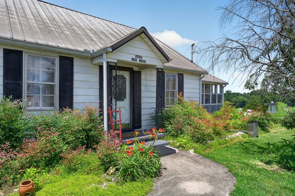 2531 Old Well Rd Morrison, TN 37357