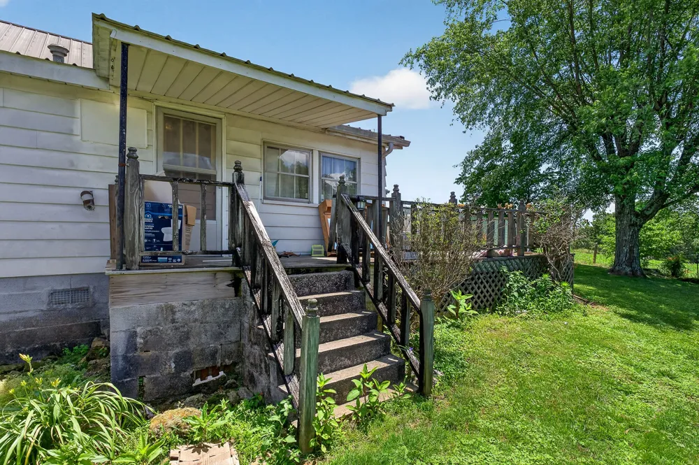 2531 Old Well Rd Morrison, TN 37357