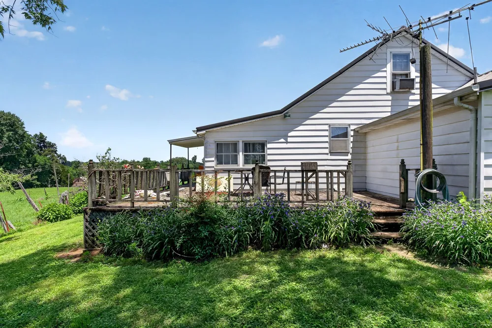 2531 Old Well Rd Morrison, TN 37357