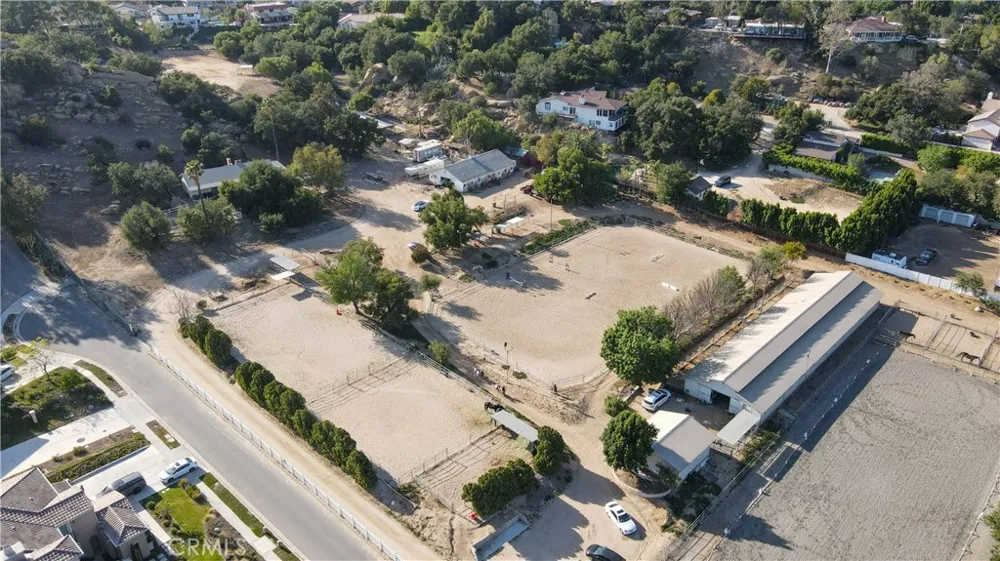 9633 Baden Chatsworth, CA 91311