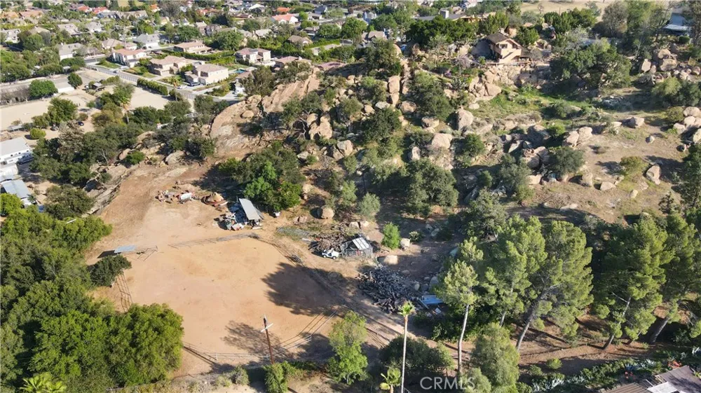 9633 Baden Chatsworth, CA 91311