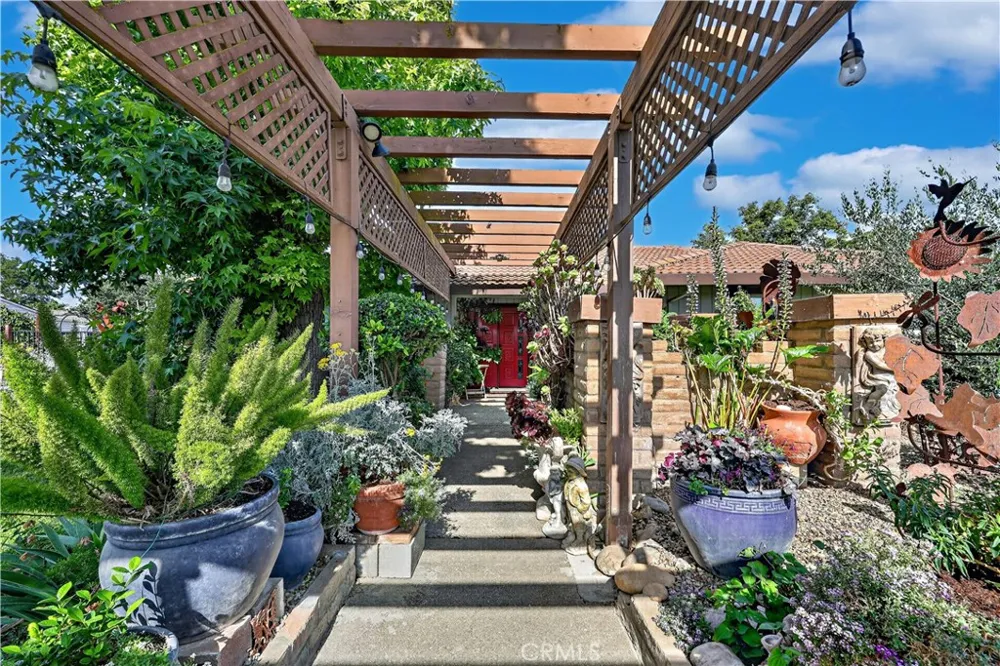 3629 Lake Merced, CA 95340
