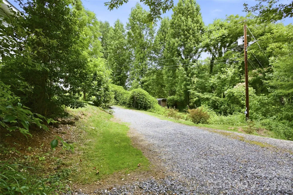 83 E View Street Marion, NC 28752