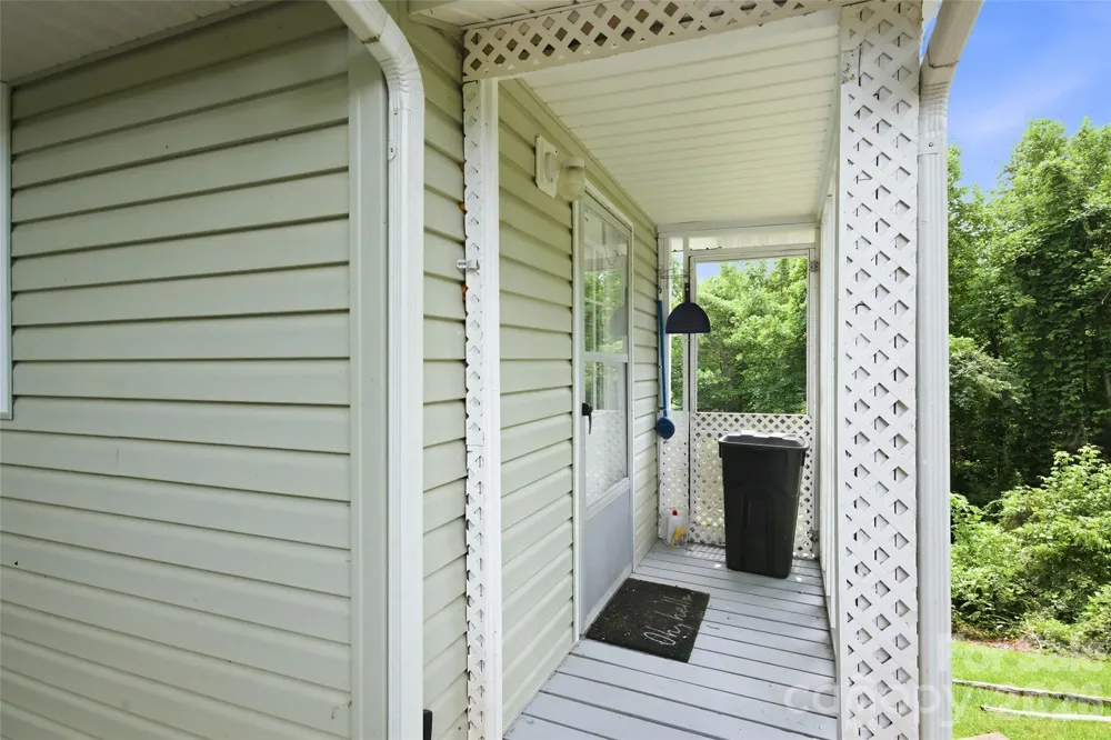 83 E View Street Marion, NC 28752