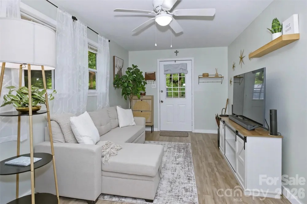 83 E View Street Marion, NC 28752