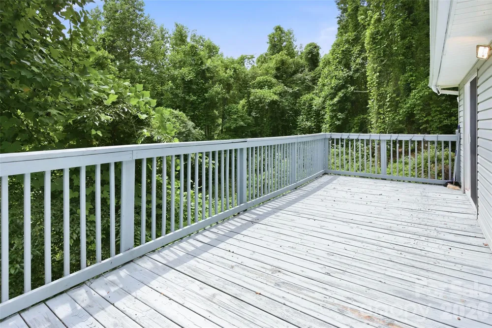 83 E View Street Marion, NC 28752