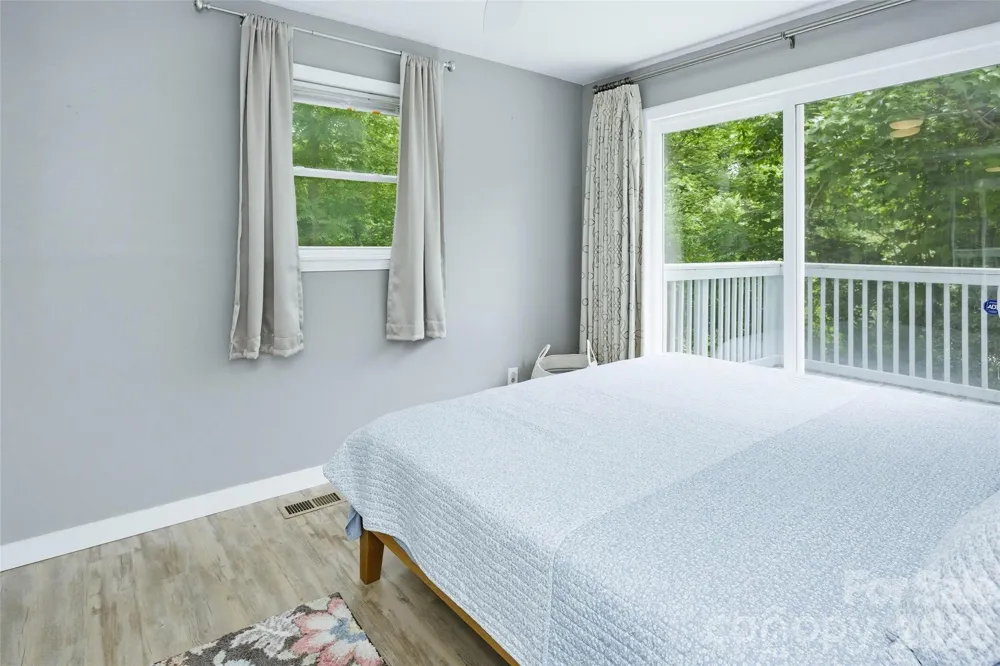 83 E View Street Marion, NC 28752