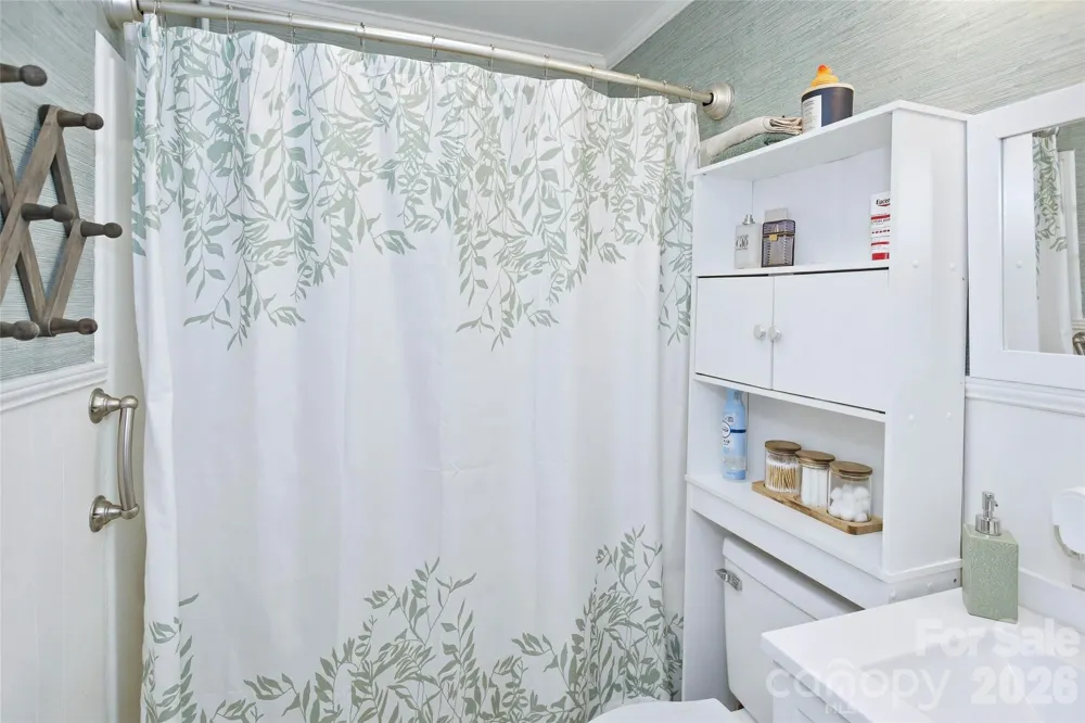 83 E View Street Marion, NC 28752