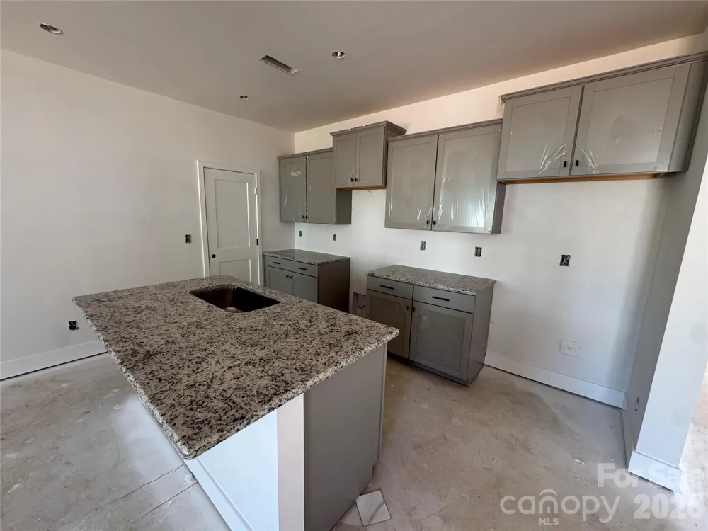 718 Longleaf Avenue #30 Gastonia, NC 28056