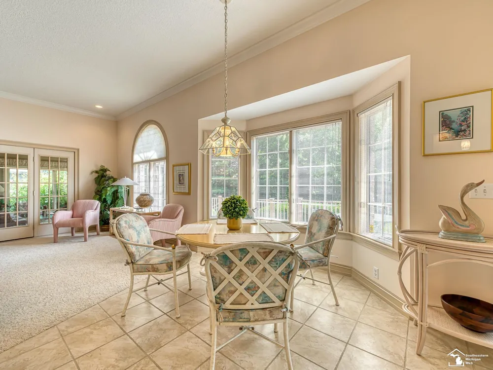 5572 Raven Parkway Drive Monroe Charter Township, MI 48161