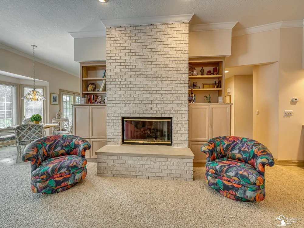 5572 Raven Parkway Drive Monroe Charter Township, MI 48161