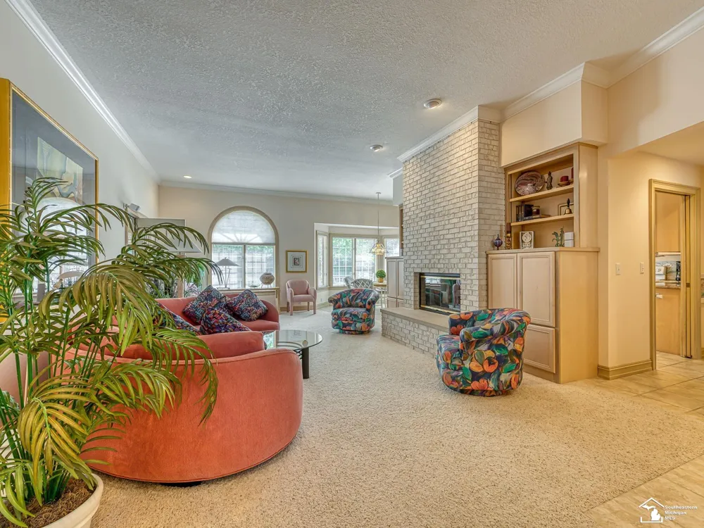 5572 Raven Parkway Drive Monroe Charter Township, MI 48161