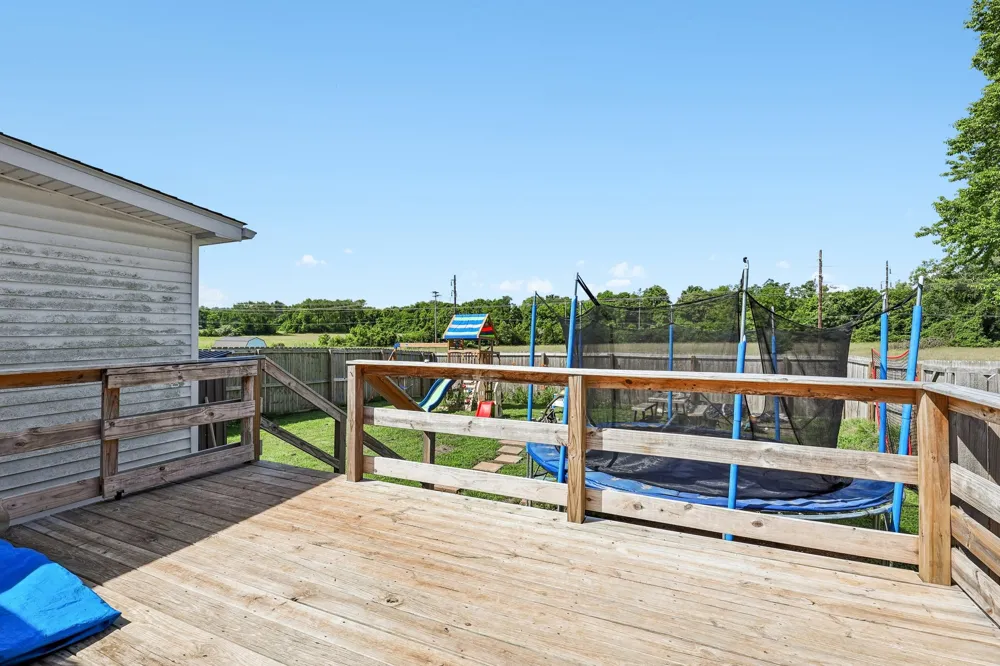 749 N Main St Russellville, KY 42276