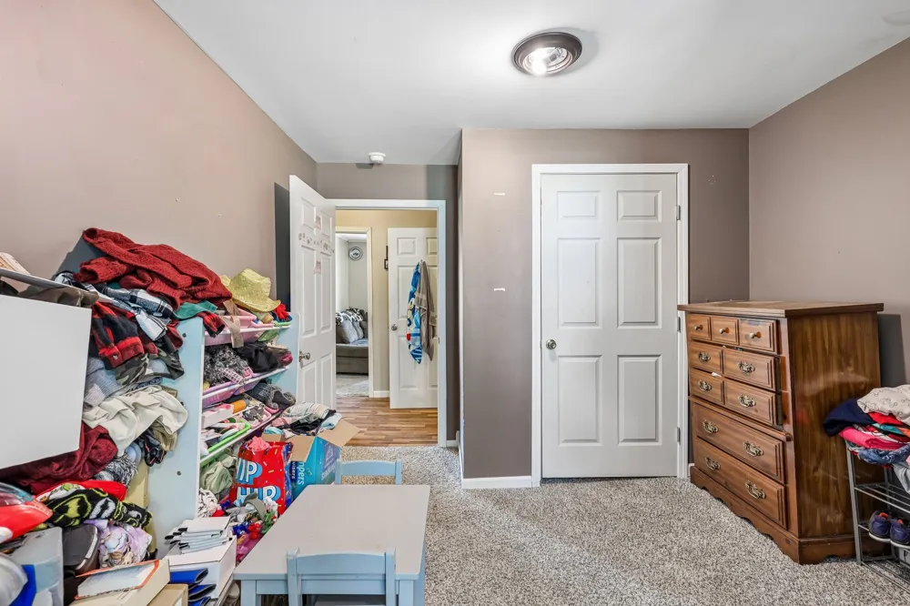 749 N Main St Russellville, KY 42276