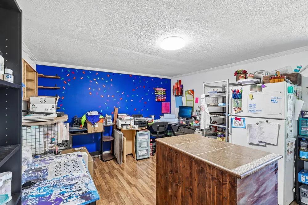 749 N Main St Russellville, KY 42276