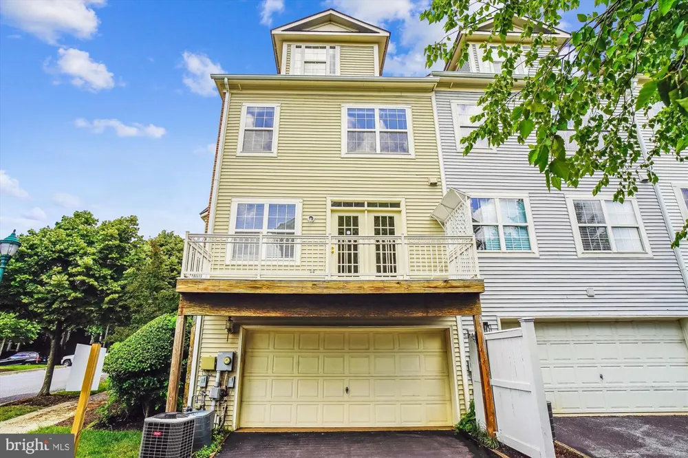 12962 CLARKSBURG SQUARE ROAD Clarksburg, MD 20871