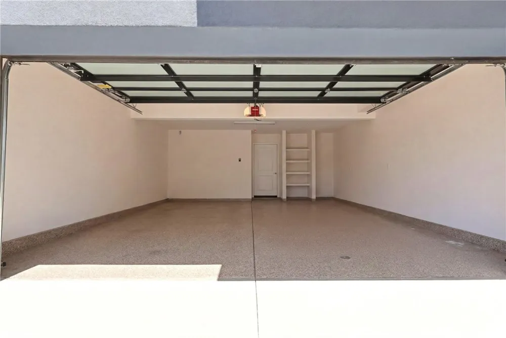 253 Waypoint Tustin, CA 92782