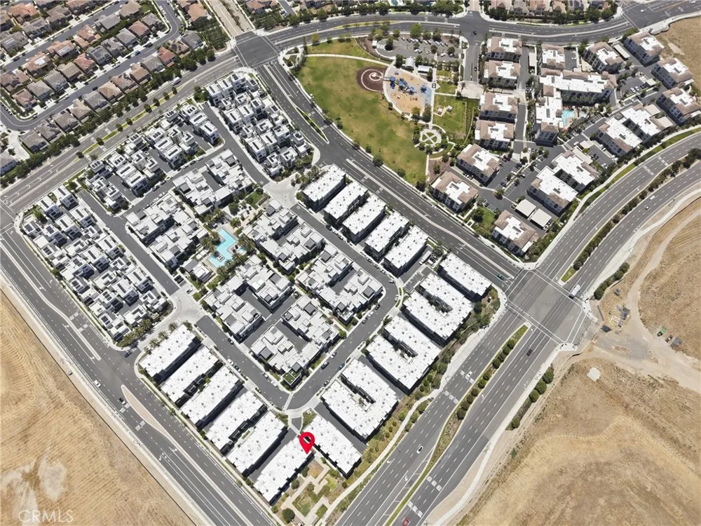 253 Waypoint Tustin, CA 92782
