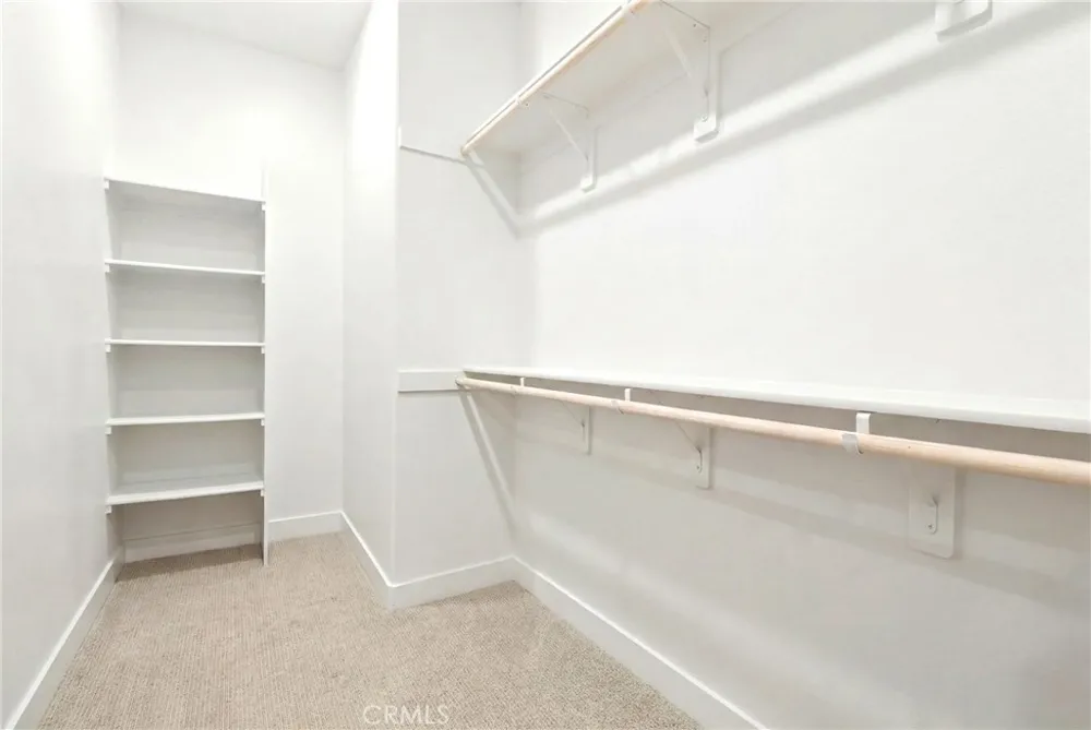 253 Waypoint Tustin, CA 92782