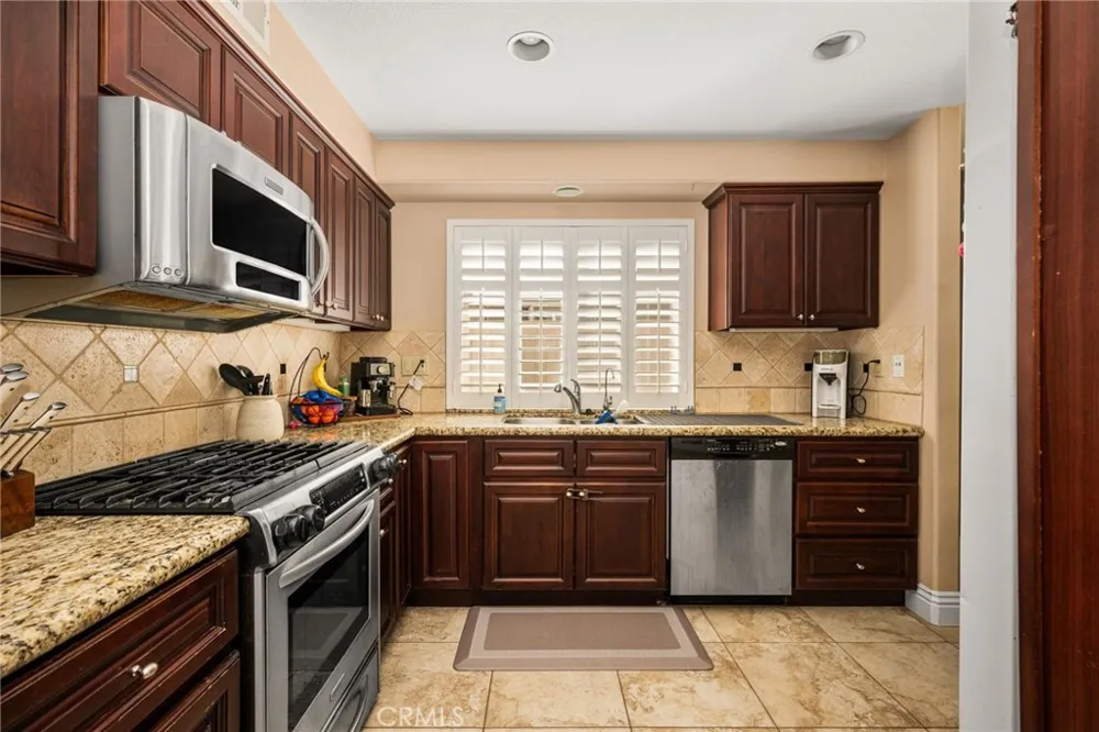 25 Homestead Trabuco Canyon, CA 92679