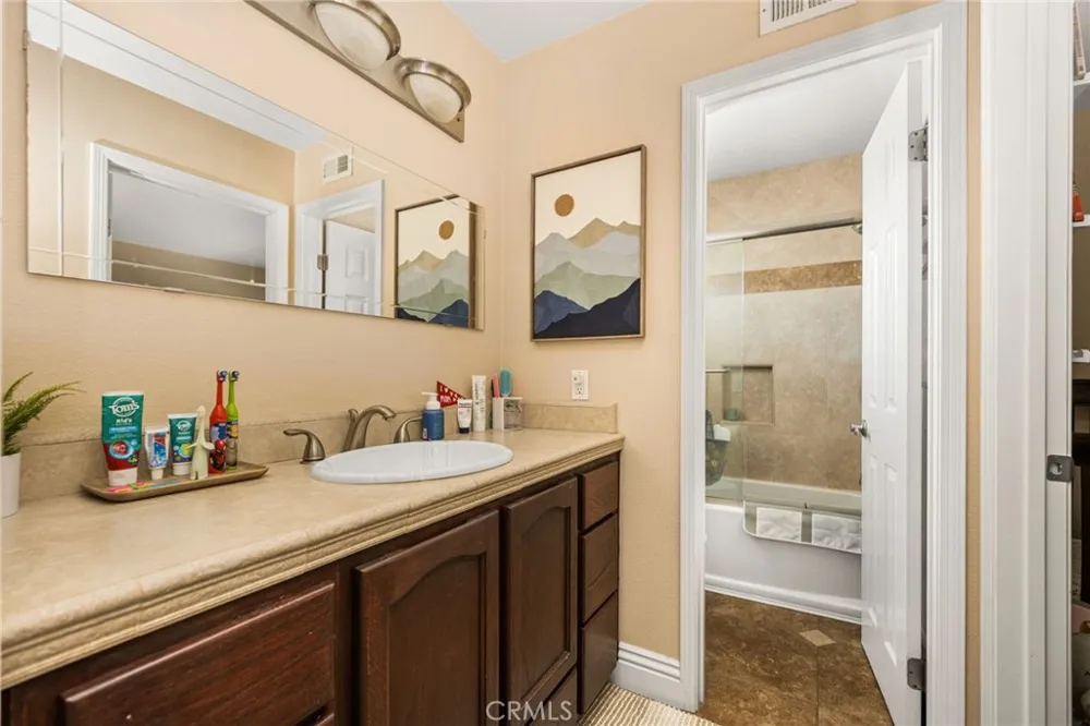 25 Homestead Trabuco Canyon, CA 92679