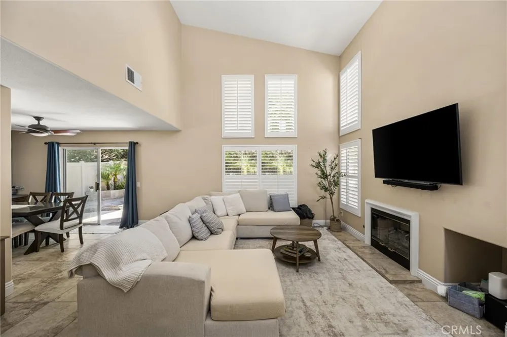 25 Homestead Trabuco Canyon, CA 92679