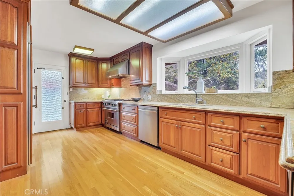 4012 Via Opata Palos Verdes Estates, CA 90274