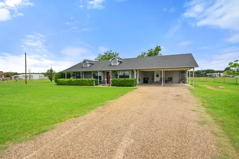 9885 Silver Creek Drive