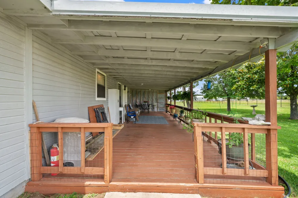 9885 Silver Creek Drive Scurry, TX 75158