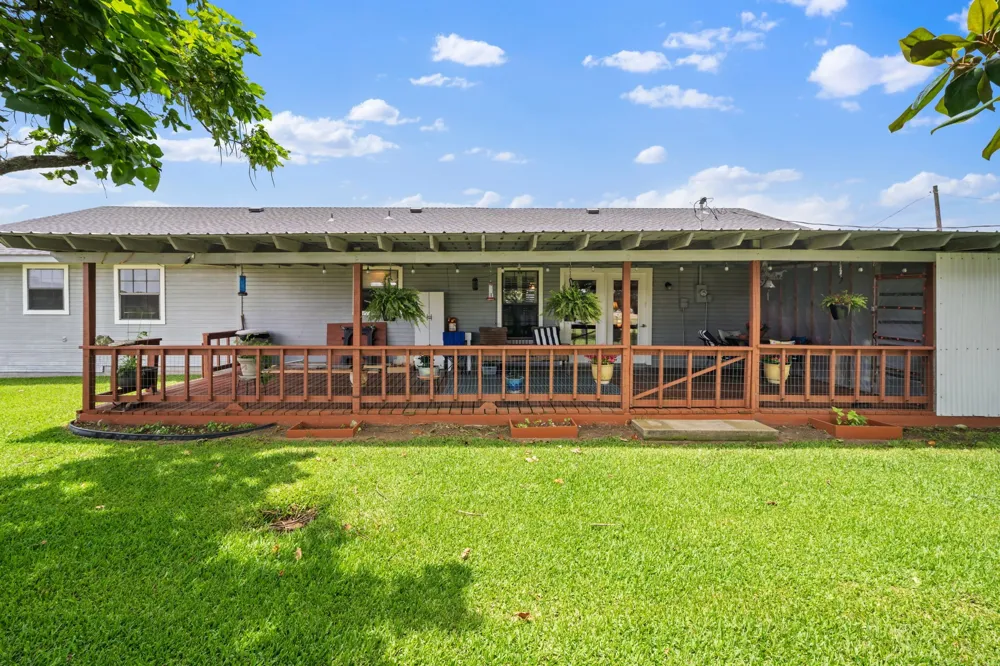 9885 Silver Creek Drive Scurry, TX 75158