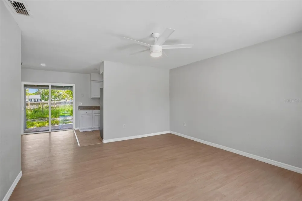 322 LITTLE ROCK COURT Ocoee, FL 34761