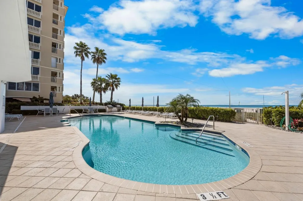 1350 GULF BOULEVARD #901 Clearwater Beach, FL 33767