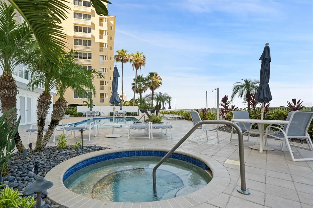1350 GULF BOULEVARD #901 Clearwater Beach, FL 33767