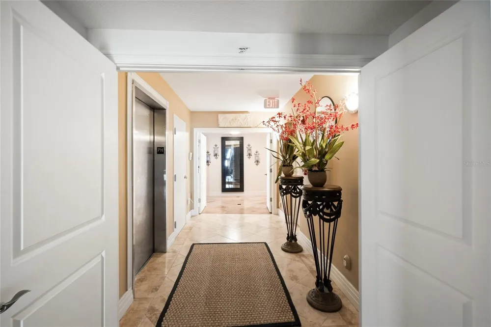 1350 GULF BOULEVARD #901 Clearwater Beach, FL 33767