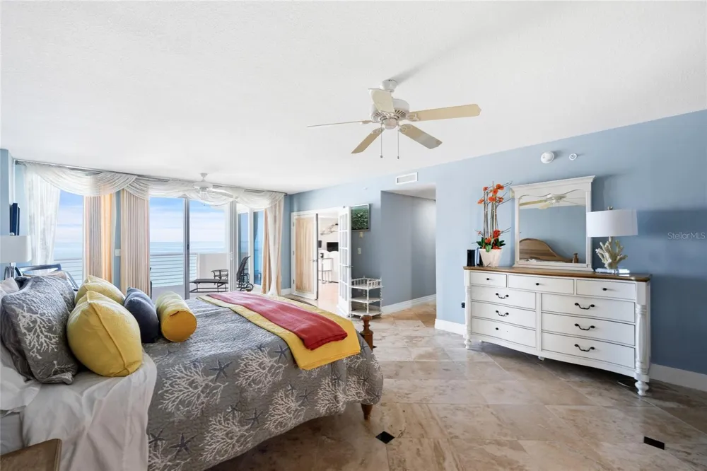 1350 GULF BOULEVARD #901 Clearwater Beach, FL 33767