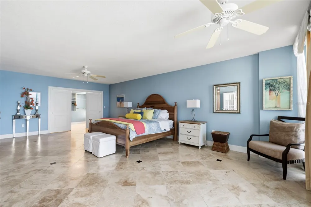 1350 GULF BOULEVARD #901 Clearwater Beach, FL 33767
