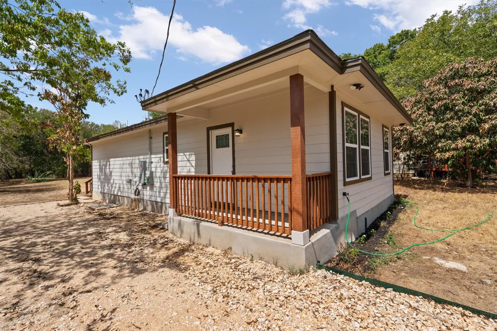 10004 Gail Road Austin, TX 78748