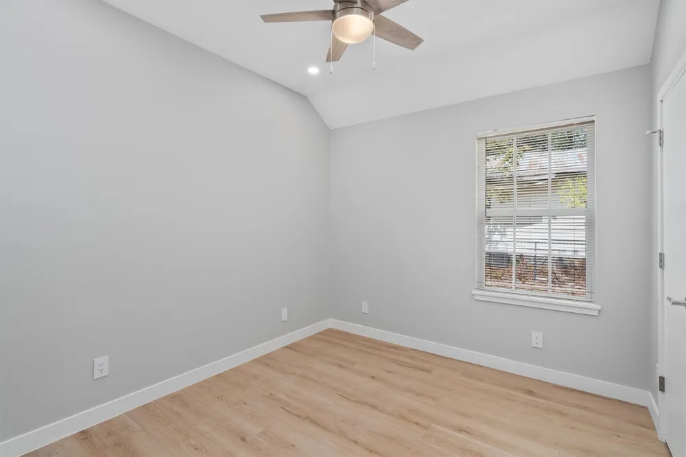 10004 Gail Road Austin, TX 78748