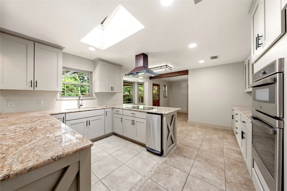 17535 Country Club Drive Kemp, TX 75143