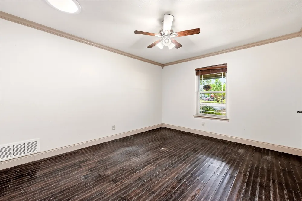 17535 Country Club Drive Kemp, TX 75143