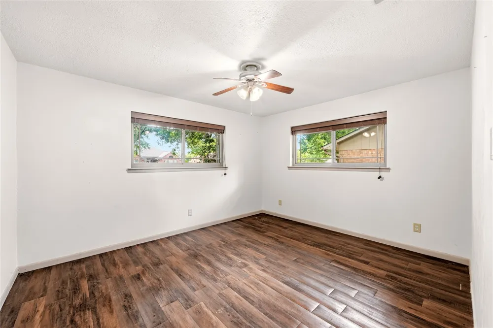 17535 Country Club Drive Kemp, TX 75143