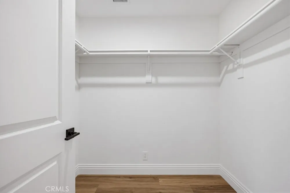 109 E Francis Street Corona, CA 92879