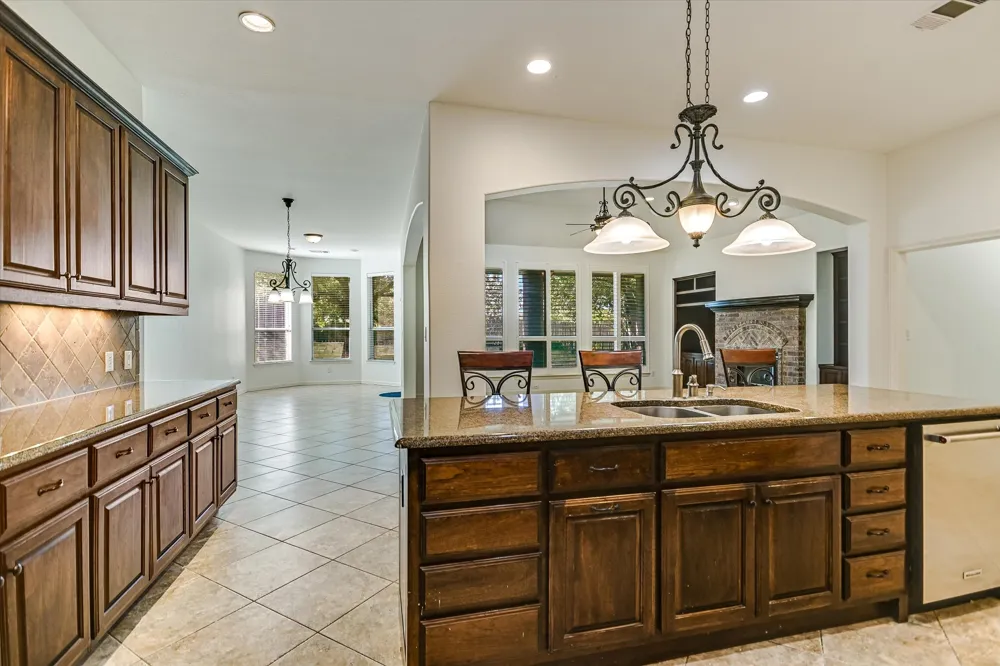 2019 Westvalley Place Round Rock, TX 78665