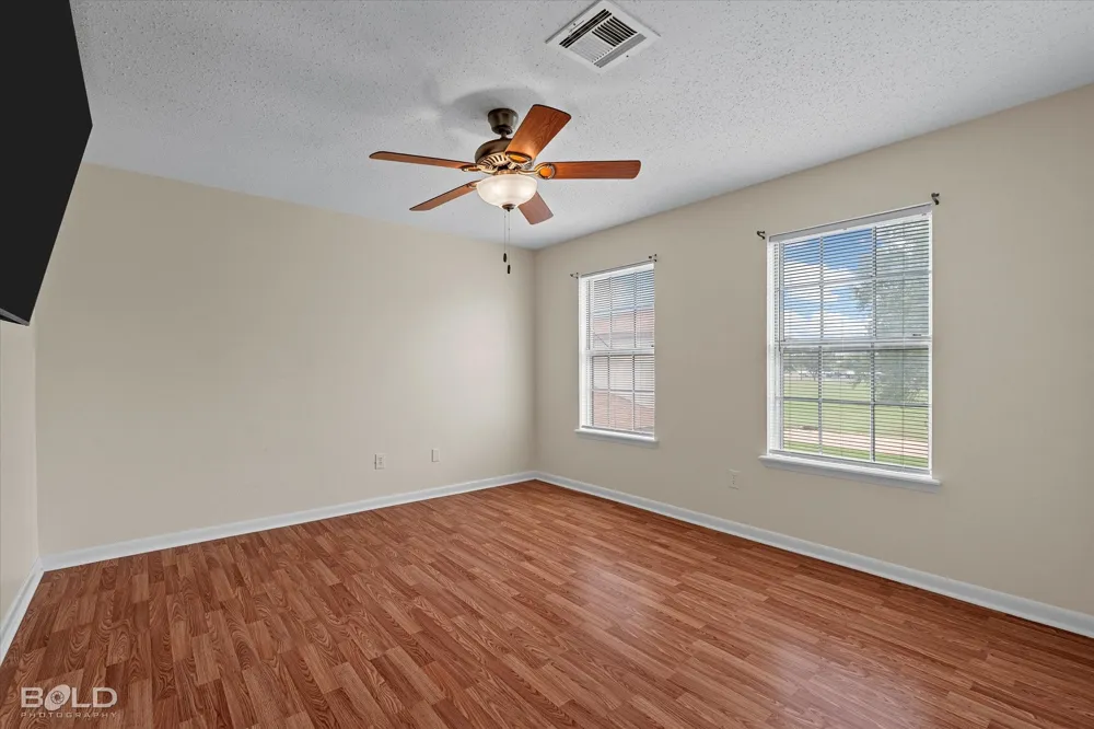 121 Carriage Square Drive Bossier City, LA 71112
