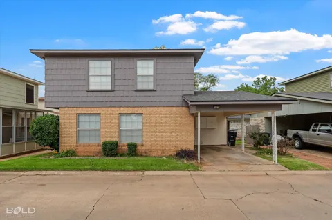 121 Carriage Square Drive