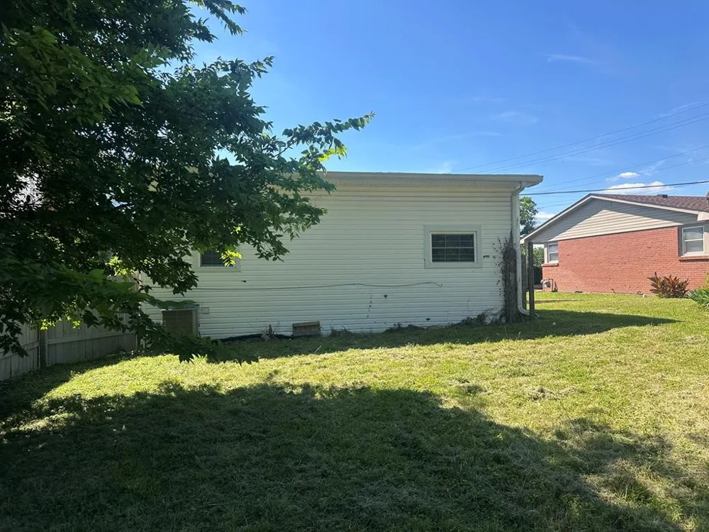 110 S Virginia St Hopkinsville, KY 42240