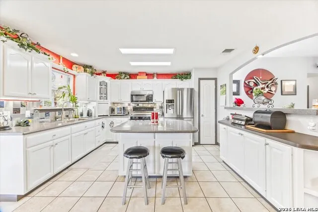 95 Nine Patch Poteet, TX 78065
