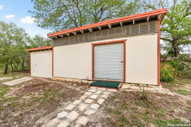 95 Nine Patch Poteet, TX 78065