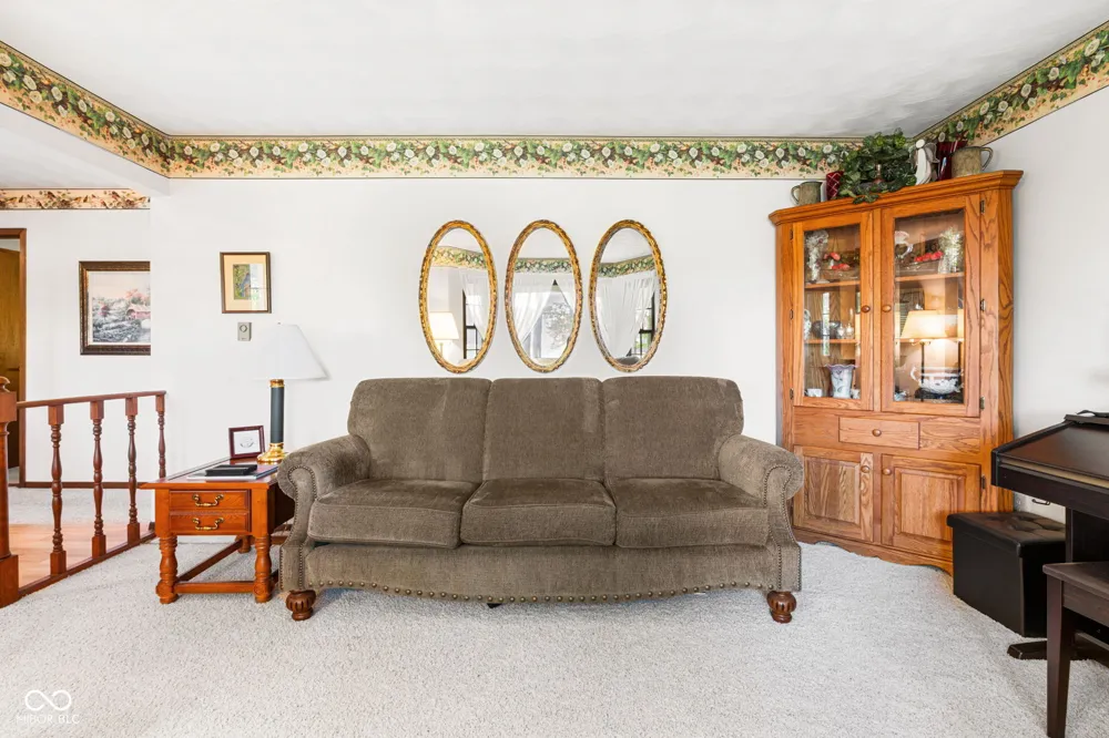 8568 E County Road 400 Greensburg, IN 47240